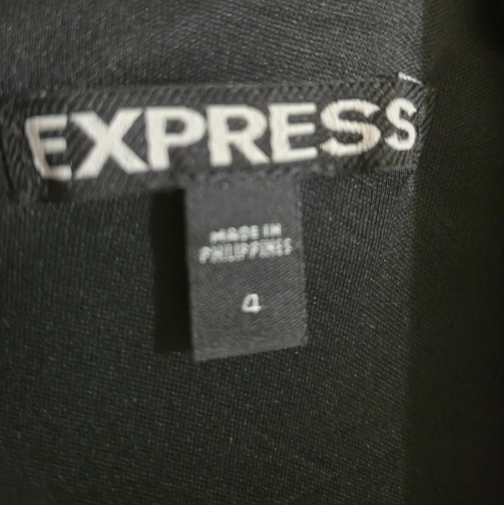 Express Bodycon Elegant Black Sleeveless Dress - Picture 5 of 5